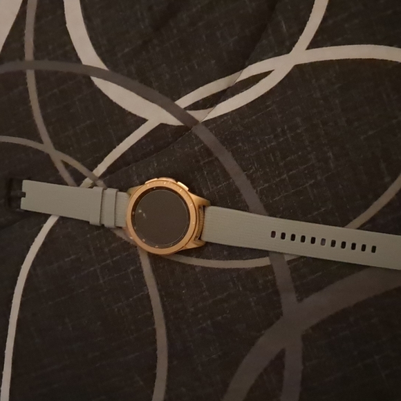 Smart watch - Picture 1 of 3